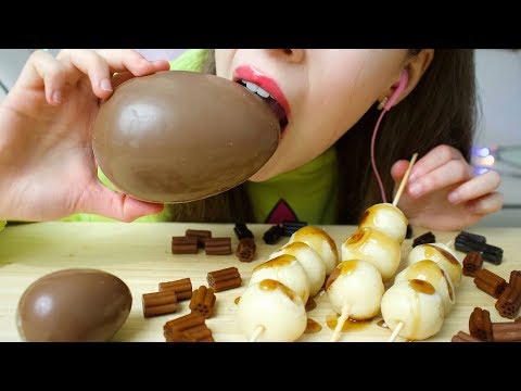 ASMR GIANT CHOCOLATE EGG 🍡 MITARASHI DANGO 🍡 (Sticky Eating Sounds) No Talking