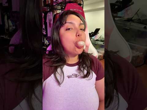 BUBBLE GUM ASMR | blowing chewing bubble gum bubbles #asmr #bubblegum