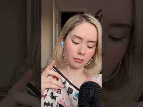 Asmr Pure Zipper Sounds 🤭 #asmr #tingles #triggersforsleep #asmrtriggers #relax #visualtingle