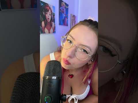 Mil Beijinhos pra Você Dormir Sorrindo 😴💋" #asmr #mouthwhisper #fabricscratching