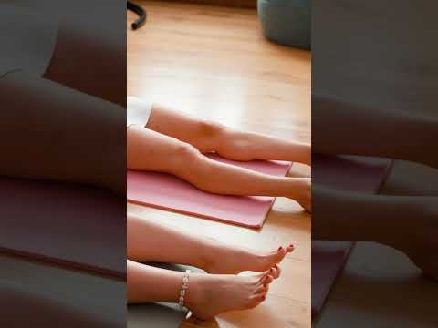 Fun Partner Stretching with Anna & Marcelin  #fitnessstretch