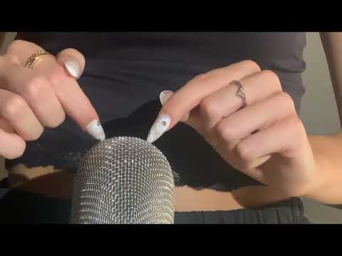 ASMR mic scratching with long nails 💅