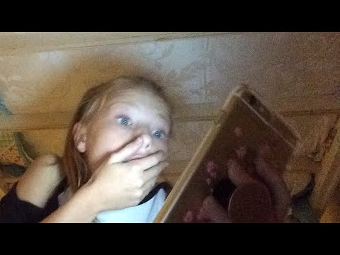 Reacting to hooked🖤🖤💍🤘🏻🤘🏻