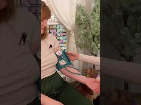 Dr Visit with strange assistant #asmr #satisfyling #asmrcommunity