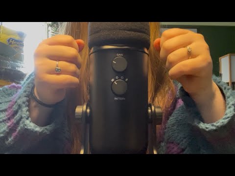 ASMR || Mic Scratching & Whispered Ramble ✨