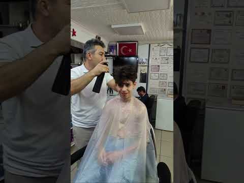 HAIR CUTTING, SKIN CARE AND MASSAGE WITH MUNUR ONKAN