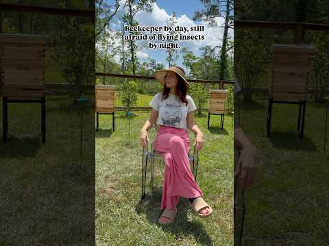 Who wants to see some beekeeping ASMR?
