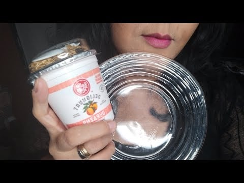 ASMR Failed 😜 chismecito comiendo yogurt