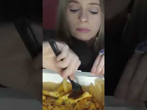 Taco Bell Grilled Cheese Nacho Fries #tacobell #nachofries #mukbang