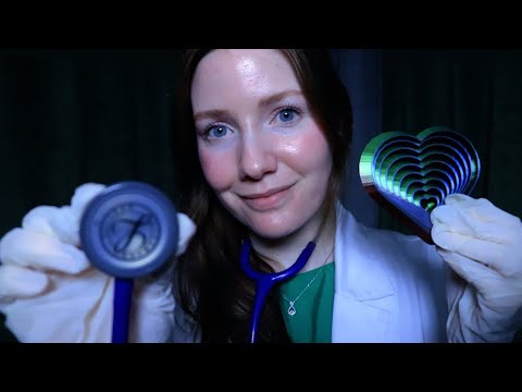 ASMR - heart doctor rp 🩺🧑‍⚕️💚 - personal attention, up close whispers ...