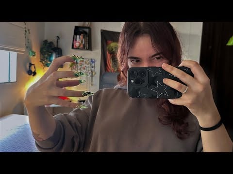 ASMR Pelo meu quarto — tapping, scratching, lofi