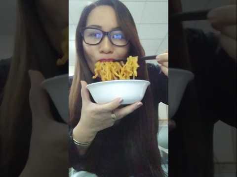 CHICKEN RAMEN NOODLES #shortsfeed #mukbang #everyone #noodles #food