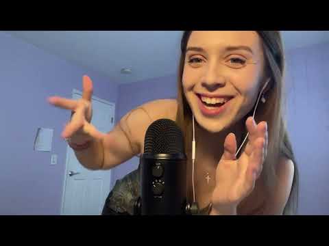 ASMR/ Fabric scratching Custom. This vid is 5 months old chat HAHAH