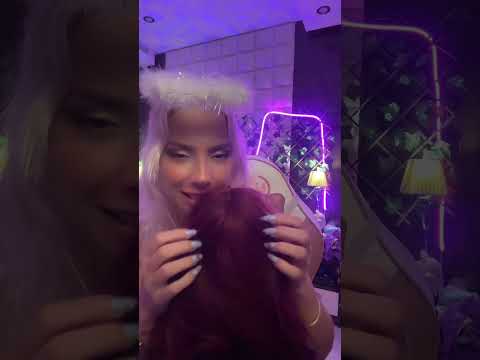 Saçlarınla oynuyorum🎀#saç #hair #sounds #tongueasmr #asmrclips