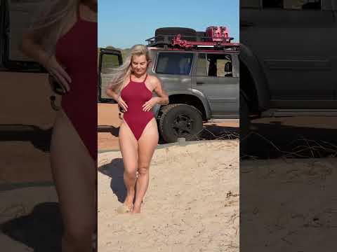 Would you come and introduce yourself? #walking #shortvideo