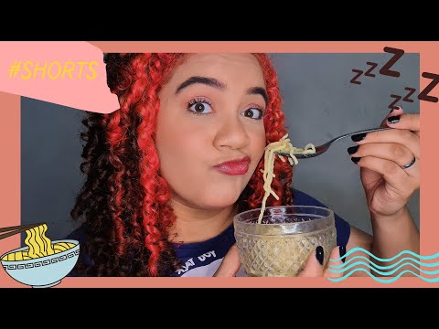 ASMR: COMENDO MIOJO 💖💖 #shorts