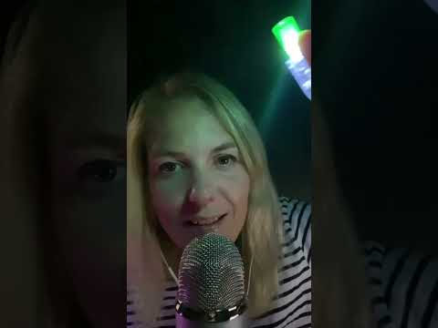 ASMR FR / Es-tu sensible à l’ASMR lumineux ? #asmrfr #asmr #shortsasmr