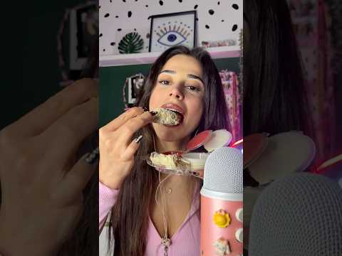 KIZARMIŞ TAVUK ŞEKLİNDE ÇİKOLATA?!? 🍫😍🍗 #asmr #asmreating #keşfet