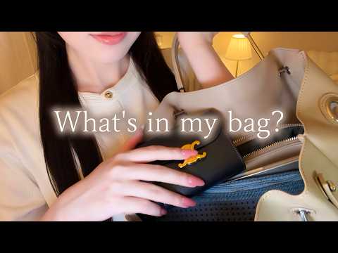 【ASMR】バッグの中身を紹介👜🤍囁き声+音フェチ　What's in my bag?