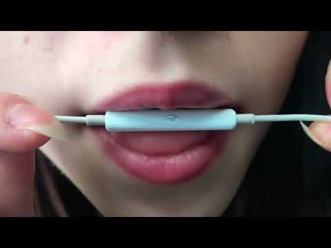 ASMR Mic licking and nibbling