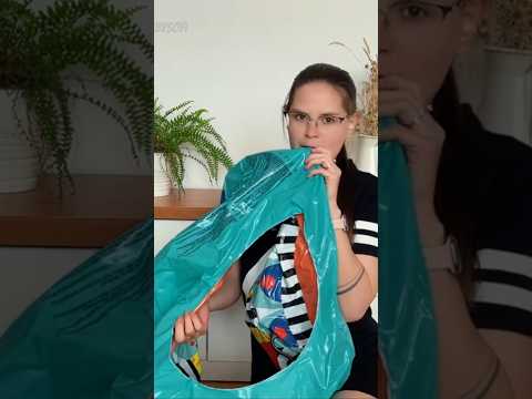 Blowing Swimming Ring 💓🫰🏼 #asmr #swimming #blowing