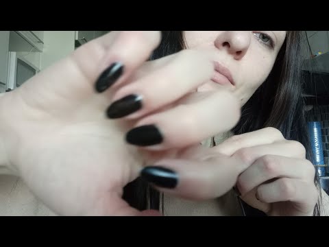 ASMR- Invinsible scratching and soothing handmovements 💤