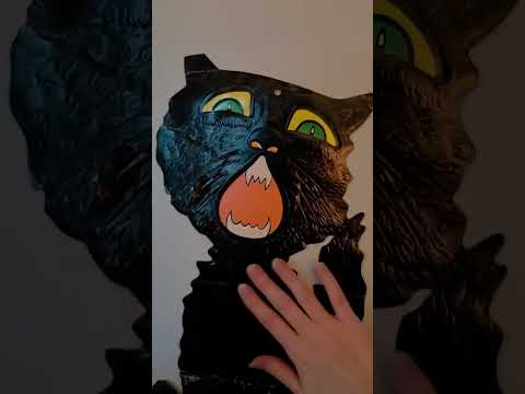 🐈‍⬛ Black Cat Tapping & Scratching
