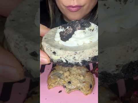 COOKIES AND CREAM CHEESECAKE #asmr #cookies #food #shorts