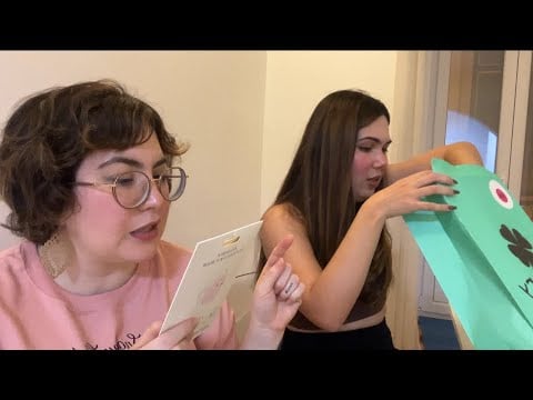 Asmr abrindo mistery bag da Normal