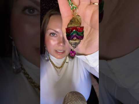 #vintage #upcycled #jewelry 💚 #asmr #tingles #bestlifebybrooke #sleepaid #jewelryasmr #tingly