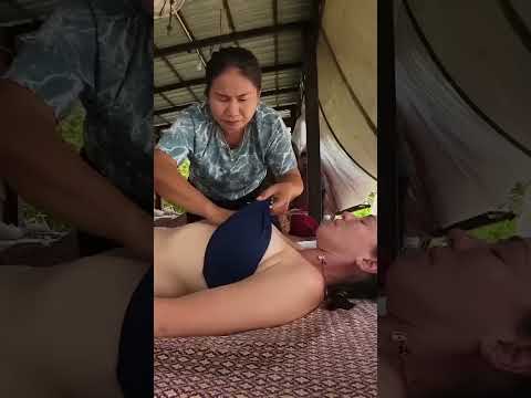 INCREÍBLE MASAJE en PLAYA de TAILANDIA con EXFOLIACIÓN y DUCHA🚿🇹🇭 #relax #massage #thaimassage