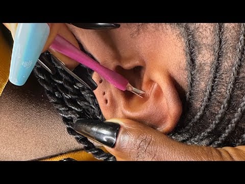 PROFESSIONAL EAR CLEANING ASMR FOR THOSE WHO HAVE SLEEP LATE WITH GUM CHEWING