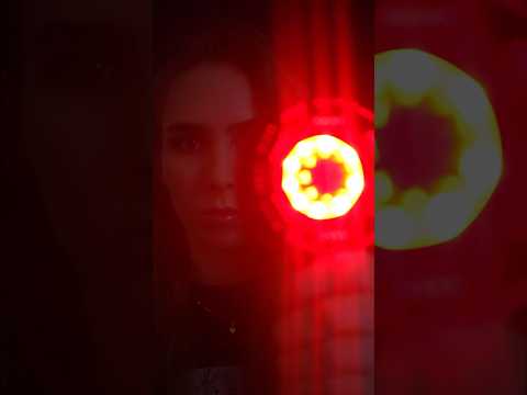 ASMR 🅾️ Object is moving closer to you