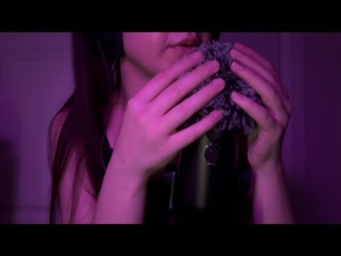 [ASMR - No Talking] mouth sounds + fluffy mic 