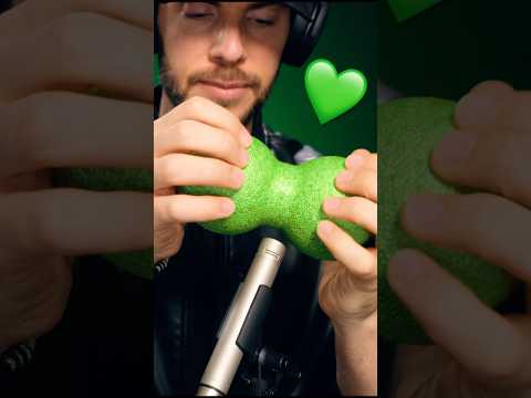 💚Hypnotic Green Triggers💚 #asmr #shorts