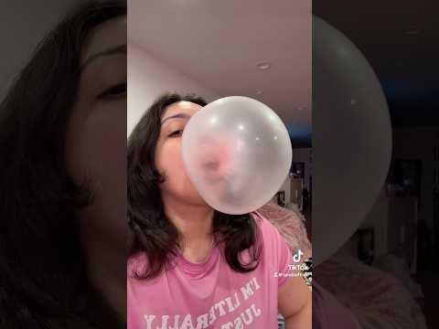 BUBBLE GUM ASMR | blowing bubble gum bubbles #asmr