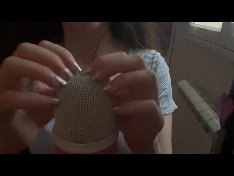 ASMR | Mic scratching with bare nails `✮´ [No talking]