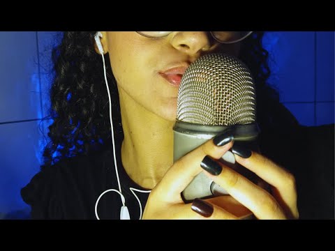 ASMR- Mouth Sounds 100% INTENSE l Kiss l Spit painting l toque na tela