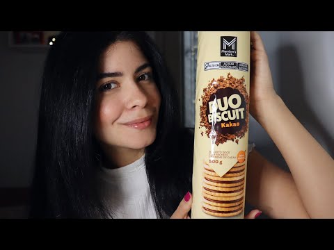 ASMR COMENDO BOLACHA RECHEADA COM CREME DE CACAU