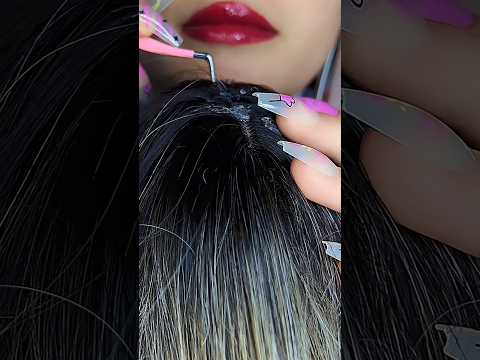 Wig on mic scratching #asmr #relax #visualtingle #satisfying #relaxing