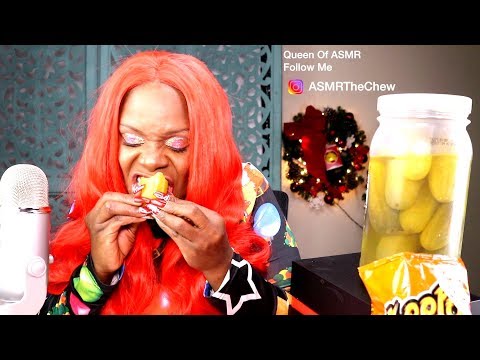 PICKLE ASMR CHEETOS {FLAMIN HOT} CRISP MEGA CRUNCHY TSK TINGLES