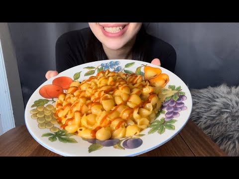 CREAMY VELVEETA MAC AND CHEESE ASMR *EXTREME EATING SOUNDS*