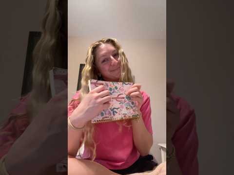 ASMR Notebook Tapping and Scratching #asmr #relax #visualtingle #asmrtriggers #asmrvideo #asmrsounds