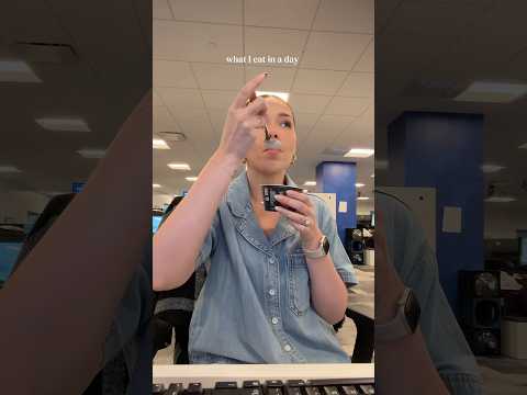 ASMR WHAT I EAT IN A DAY #asmr #whatieatinaday #whispering