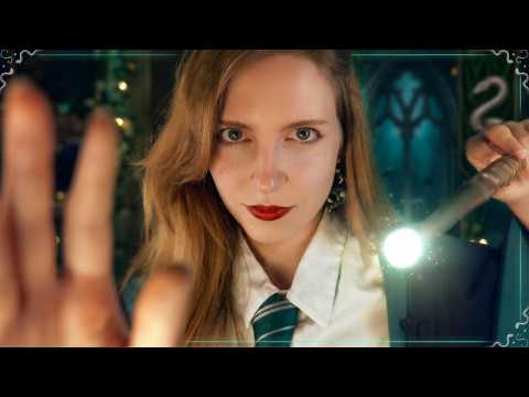 ASMR 🐍 Tu ENEMIGA de SLYTHERIN intenta SALVARTE 🖤 pero oculta algo... 【Dark Fantasy RP】