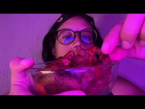 ASMR reseña de peli 💀 mientras como Cheetos