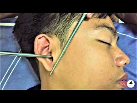 ASMR Relaxing Ear and Face Massage with Chopsticks