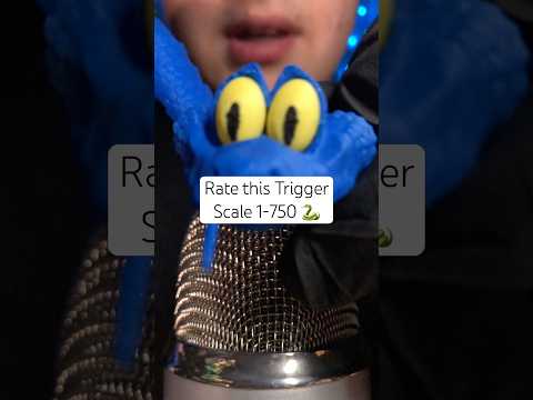 Bewerte diesen Trigger auf einer Skala von 1-750 🐍😜 #asmr #jonathanasmr #einschlafhilfe