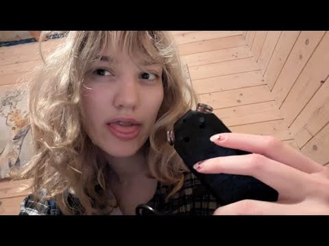 lowkey think I'm ASMRing ? mouth sounds + tapping + yap