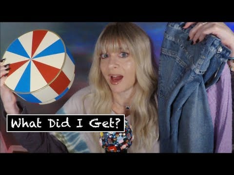 ASMR Gum Chewing | What I Got For The Holidays | Whispered Gift Show & Tell